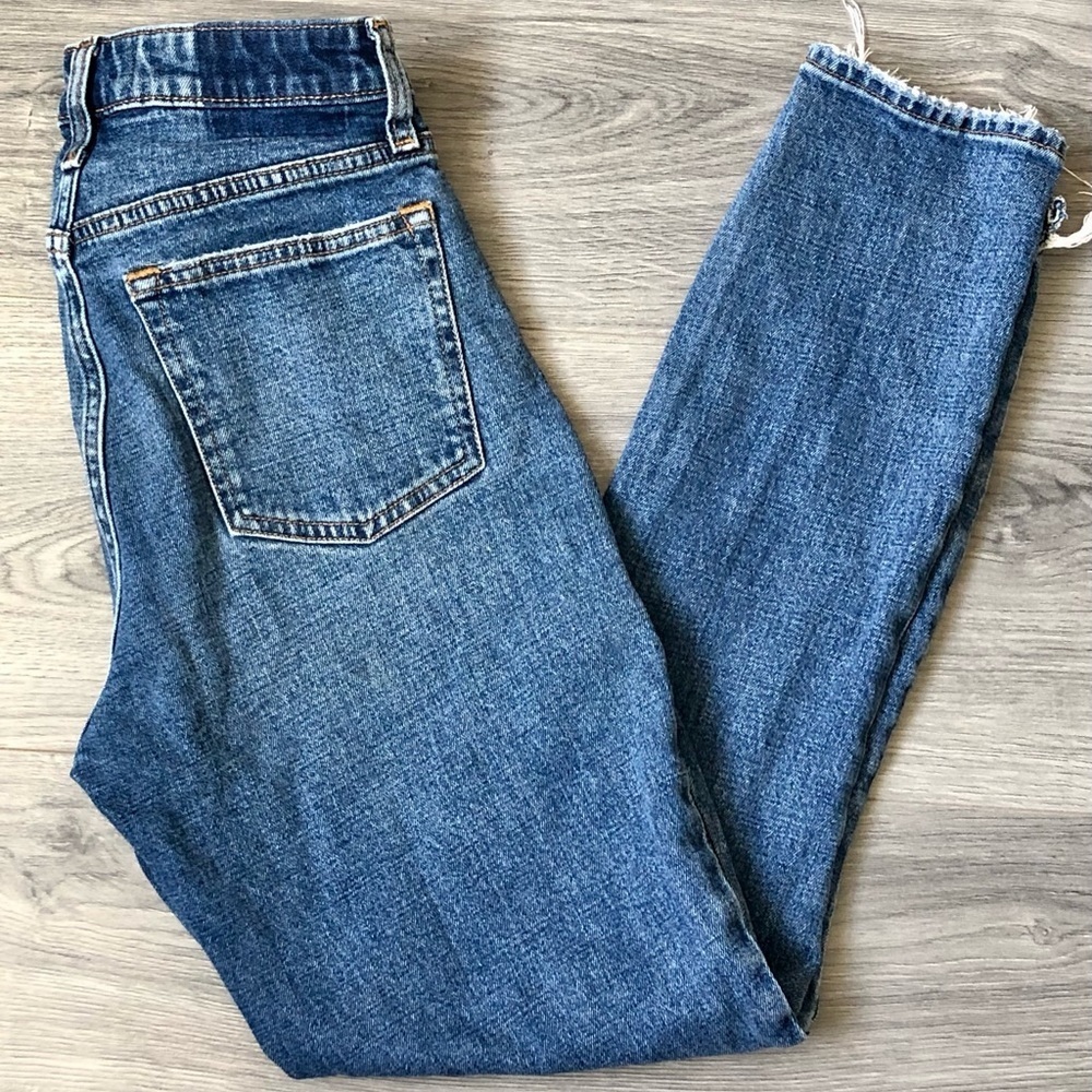 Abercrombie & Fitch High Rise Jeans - Picture 4 of 9